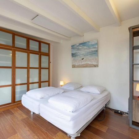 Gorgeous Bungalow For 2Pers At Duinland Sint Maartensvlotbrug Extérieur photo