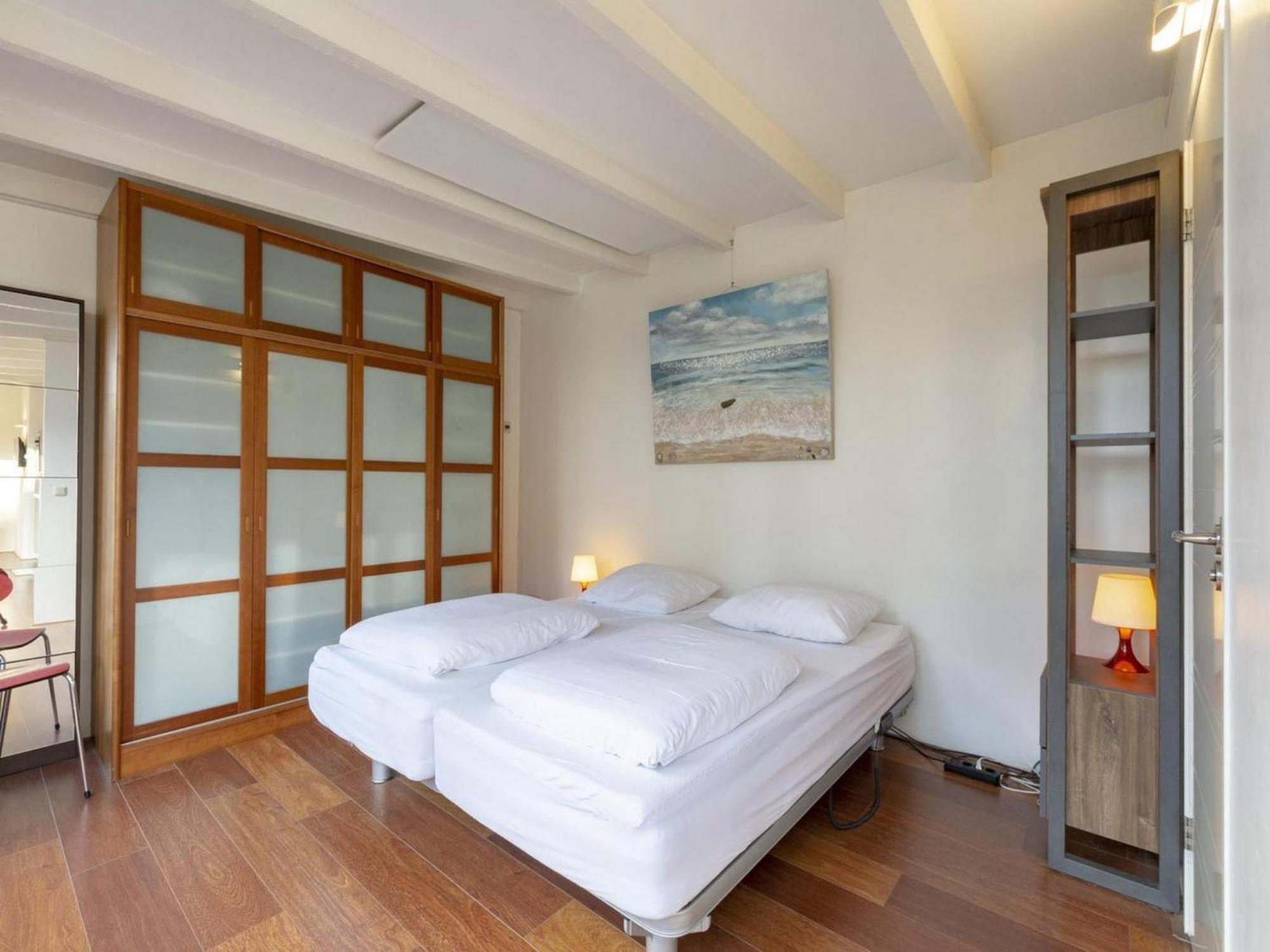 Gorgeous Bungalow For 2Pers At Duinland Sint Maartensvlotbrug Extérieur photo